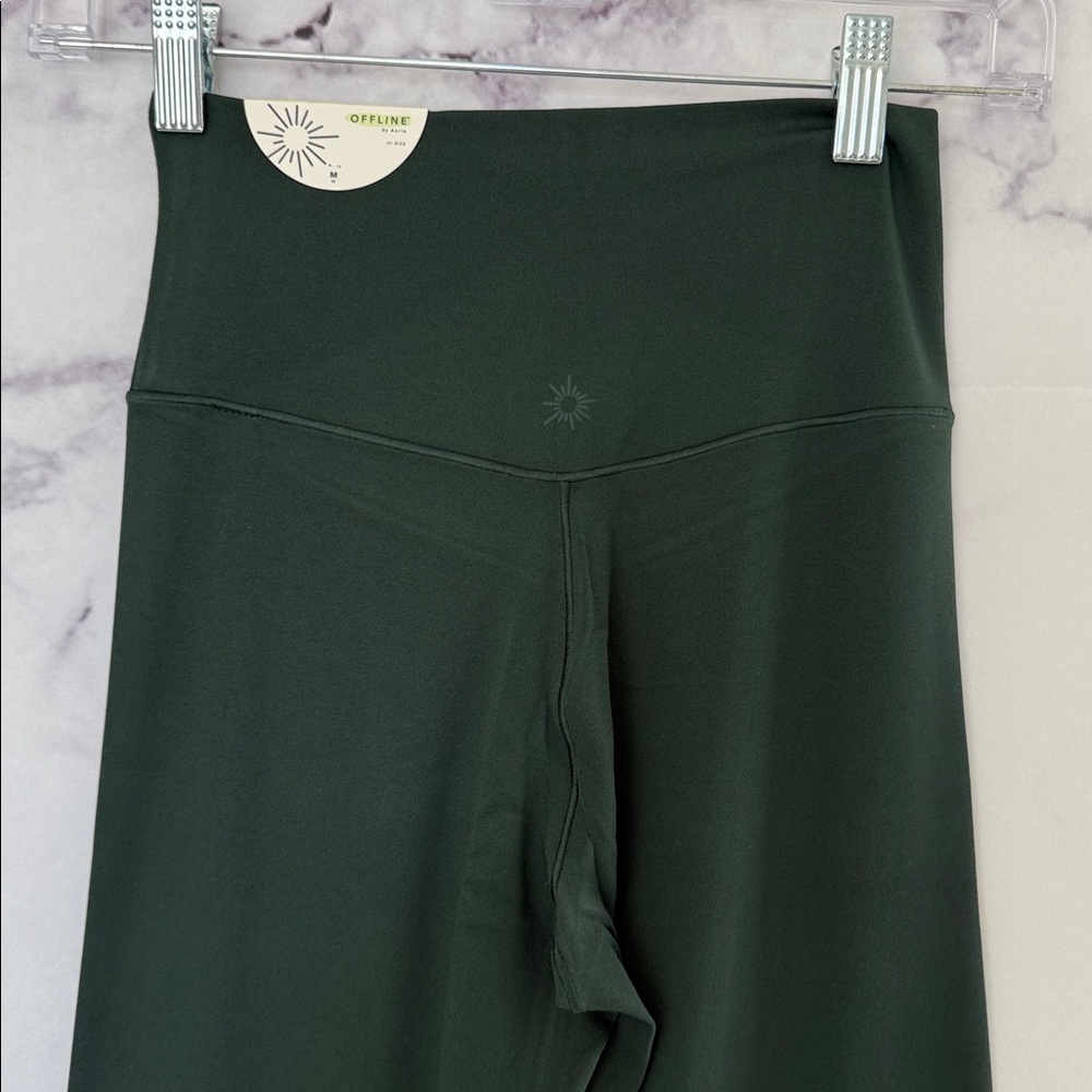 OFFLINE BY AERIE Green Real Me High Waist Crossover Flare Leggings Size Medium - Picture 12 of 13